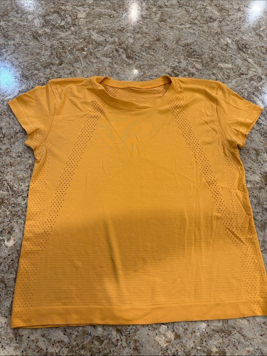 lululemon athletica Tops - Lululemon Women’s Performance Short-Sleeve Top - Tangerine